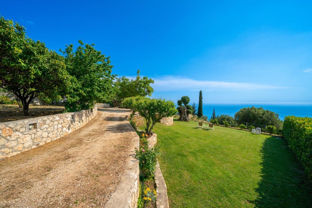 Lourdas Bay View Simotáta Dış mekan fotoğraf